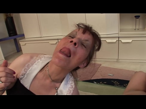 ❤️ Du dapîr û bapîrekî wan sê kes in ❤️❌ Kalîteya seksê li porno ku.milf300com.ru ❌